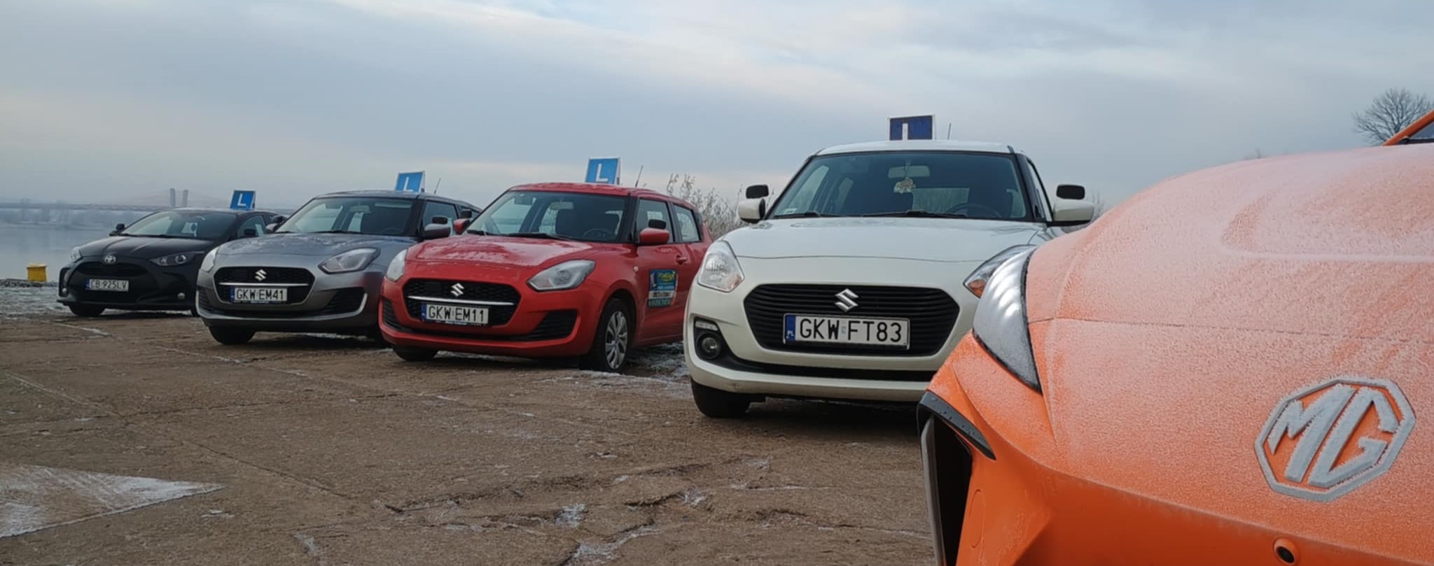 Zdjęcie floty samochodów